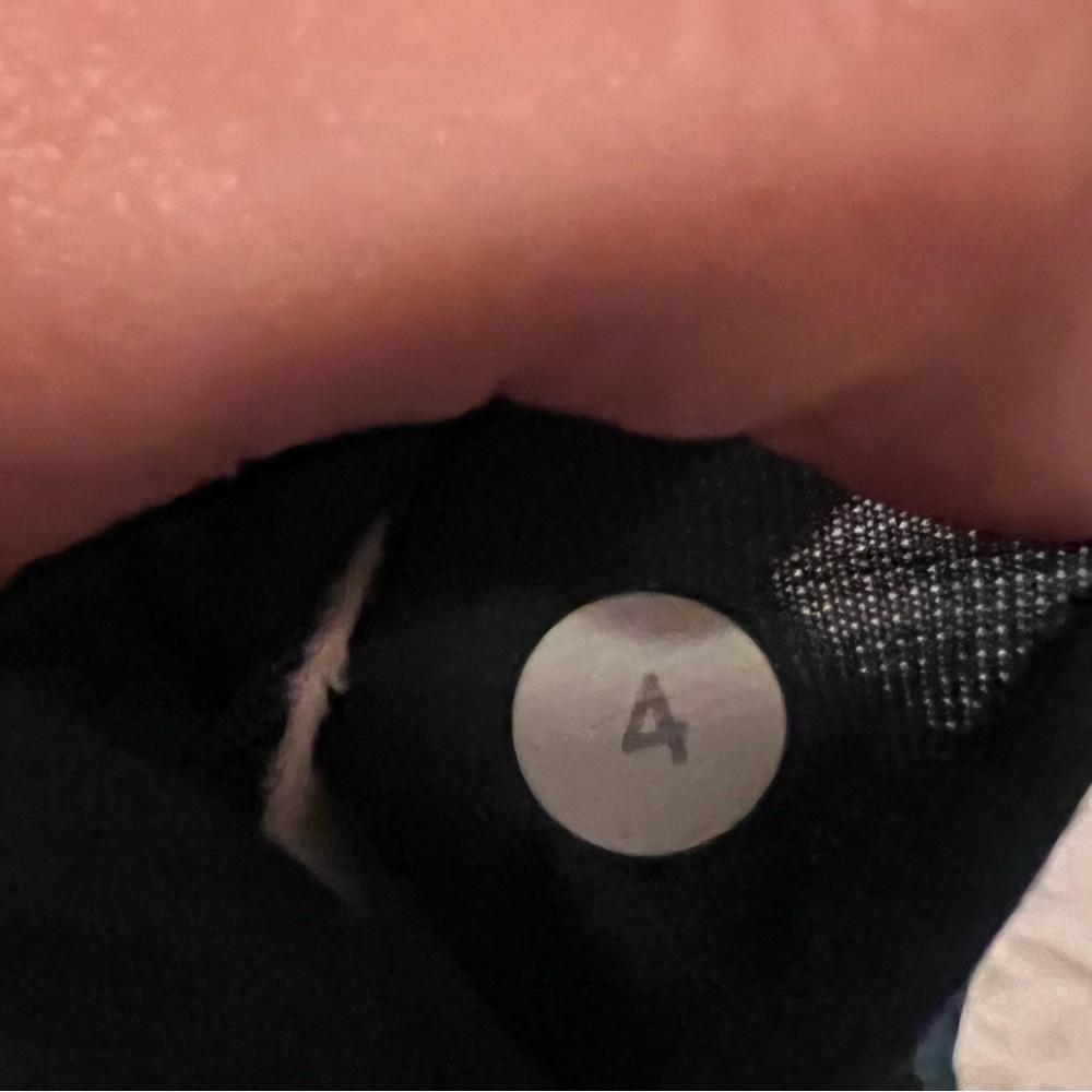 Lululemon Sport Bra - Picture 3 of 5